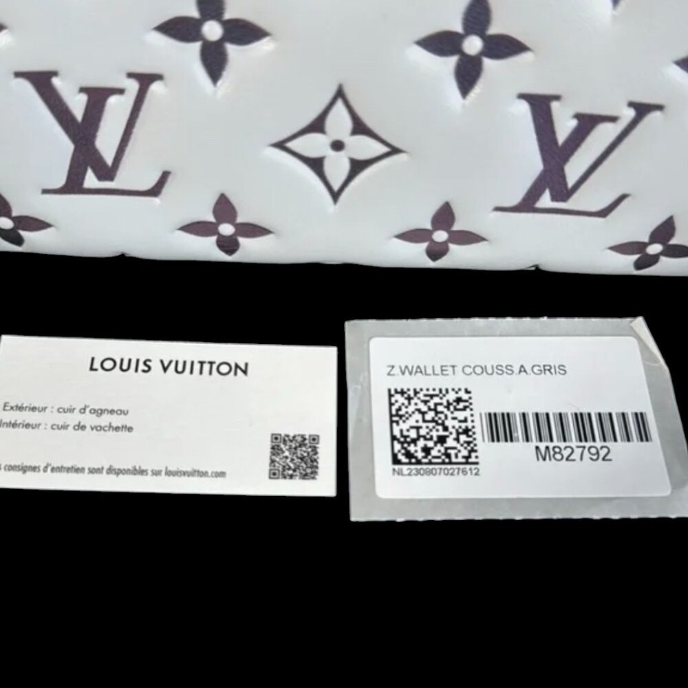 Louis Vuitton Ski Coussin Iridescent Monogram Zippy Wallet - NEW - All Inclusive - Picture 9 of 17